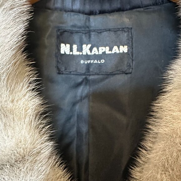 VTG Persian Lamb Fur Coat 8 Silver Mink Collar Mob Wife Chic Film Noir Luxe 50s - Picture 7 of 14